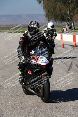 media/Feb-11-2024-TrackDaz (Sun) [[0c6448d9ff]]/Group B/Grid and Front Straight/